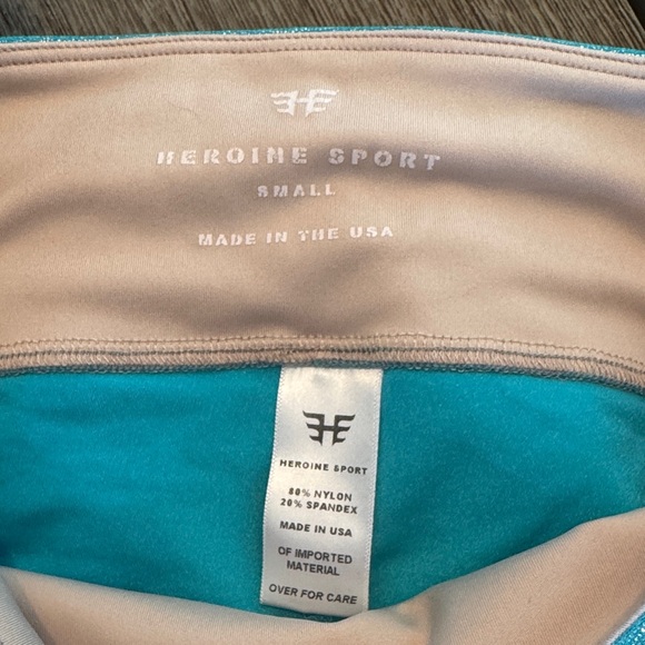 Heroine Sport Marvel Aquamarine Shimmering Blue Leggings - Picture 3 of 4
